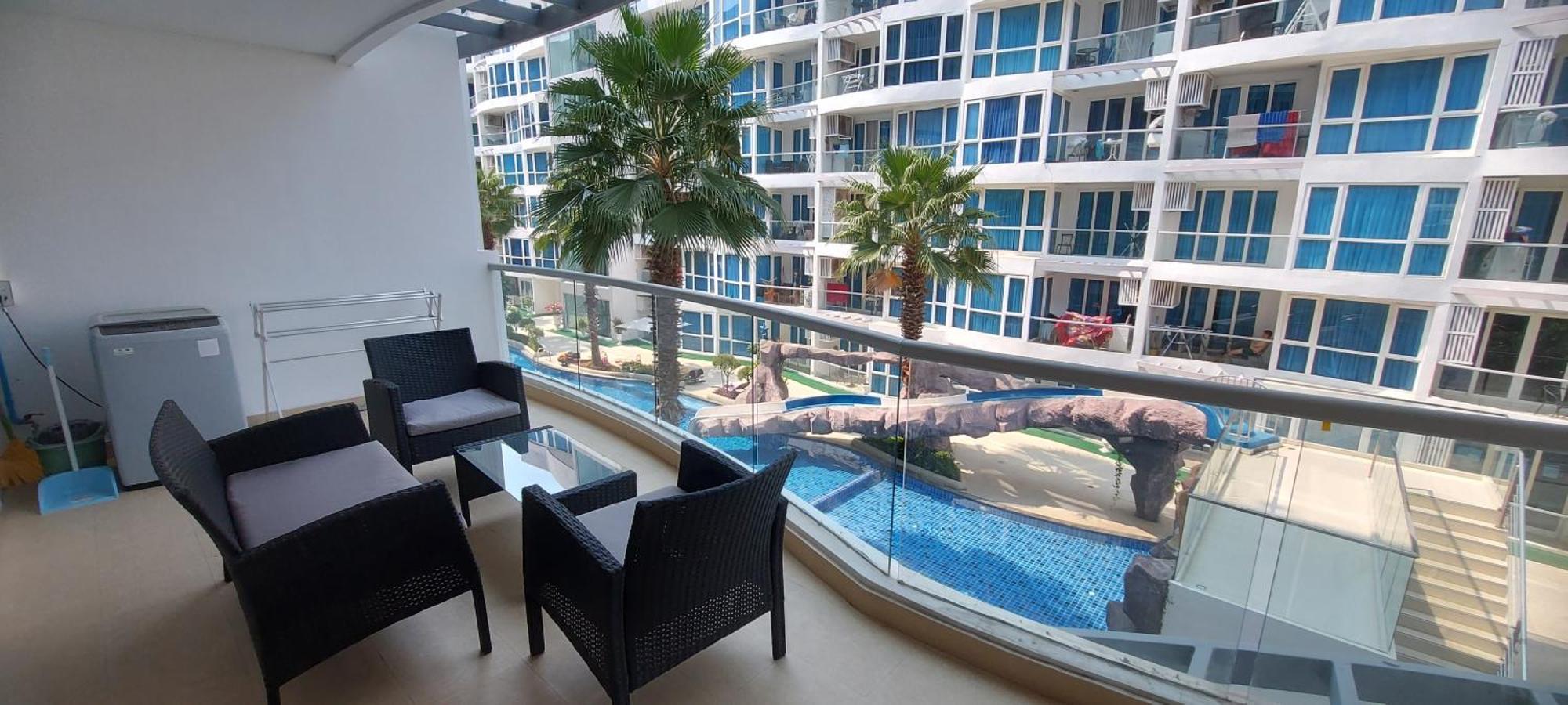 Grand Avenue, Luxury Suite, 72sqm Pool View With Lounge Area Appartement